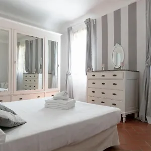  Apartment Roommo Maison Porcellana Italy